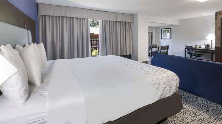 <b>SureStay Plus By Best Western Gatlinburg Room</b>. Images powered by <a href="https://iceportal.shijigroup.com/" title="IcePortal" target="_blank">IcePortal</a>.