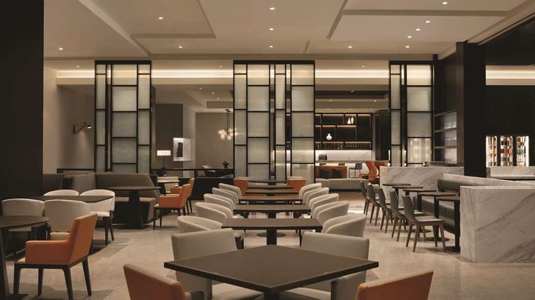 <b>Hyatt Place Shanghai Tianshan Lobby</b>. Images powered by <a href="https://iceportal.shijigroup.com/" title="IcePortal" target="_blank">IcePortal</a>.