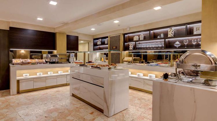 CHC Continental, BW Premier Collection Restaurant