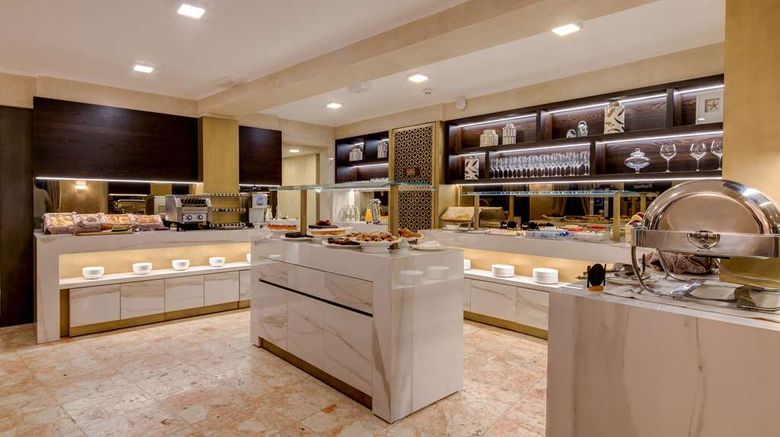 <b>CHC Continental, BW Premier Collection Restaurant</b>. Images powered by <a href="https://iceportal.shijigroup.com/" title="IcePortal" target="_blank">IcePortal</a>.
