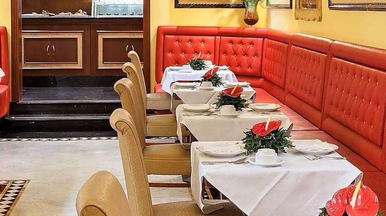 <b>Hotel Manfredi Restaurant</b>. Images powered by <a href="https://iceportal.shijigroup.com/" title="IcePortal" target="_blank">IcePortal</a>.