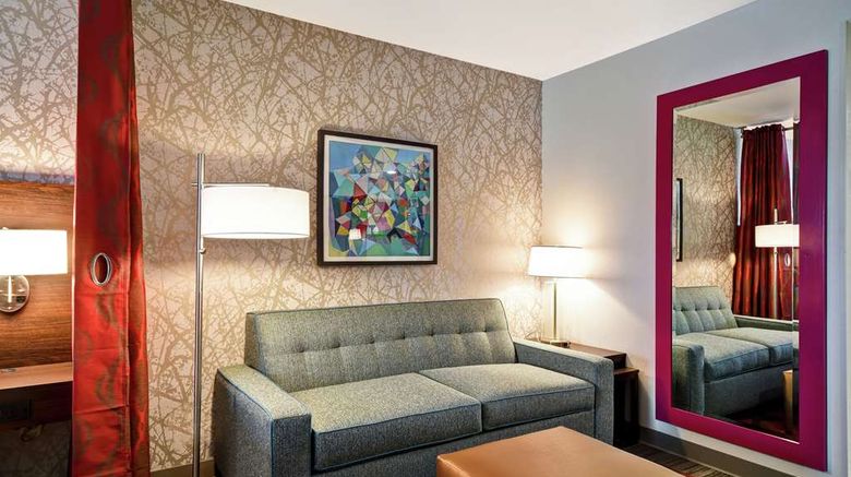 <b>Home2 Suites by Hilton Walpole Foxboro Room</b>. Images powered by <a href="https://iceportal.shijigroup.com/" title="IcePortal" target="_blank">IcePortal</a>.
