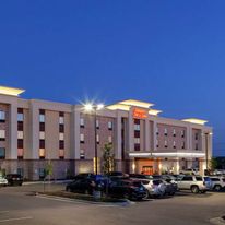 Hampton Inn & Suites Overland Park South