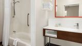 Hampton Inn & Suites Overland Park South Room