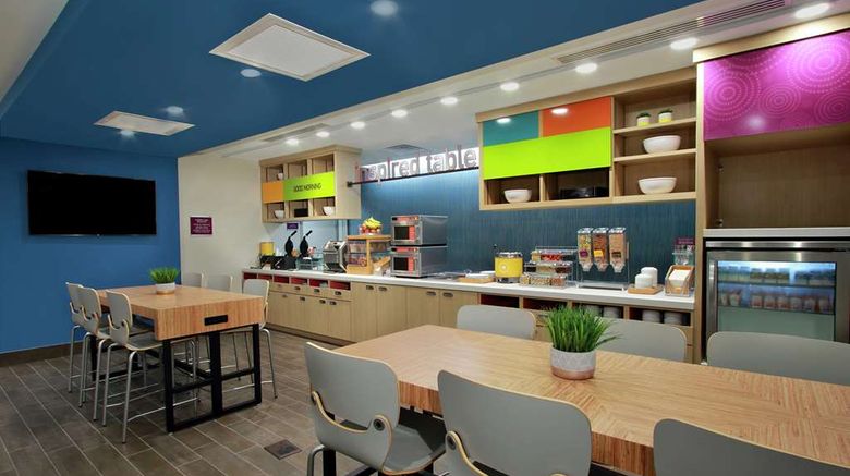 <b>Home2 Suites I-65 Government Blvd Restaurant</b>. Images powered by <a href="https://iceportal.shijigroup.com/" title="IcePortal" target="_blank">IcePortal</a>.