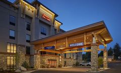 Hampton Inn & Suites Roseburg