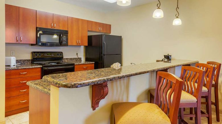 <b>Clarion Inn Ormond Beach Room</b>. Images powered by <a href="https://iceportal.shijigroup.com/" title="IcePortal" target="_blank">IcePortal</a>.