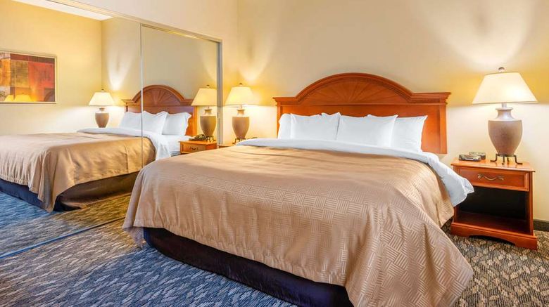 <b>Clarion Inn Ormond Beach Room</b>. Images powered by <a href="https://iceportal.shijigroup.com/" title="IcePortal" target="_blank">IcePortal</a>.