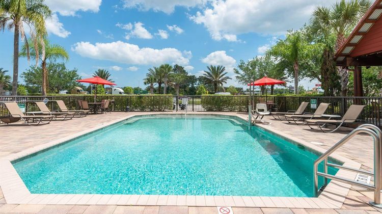 Clarion Inn Ormond Beach Pool