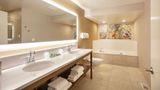 <b>The Riverside Hotel, BW Premier Coll. Suite</b>. Images powered by <a href="https://iceportal.shijigroup.com/" title="IcePortal" target="_blank">IcePortal</a>.