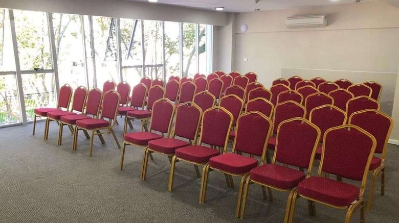 <b>Days Inn La Plata Meeting</b>. Images powered by <a href="https://iceportal.shijigroup.com/" title="IcePortal" target="_blank">IcePortal</a>.