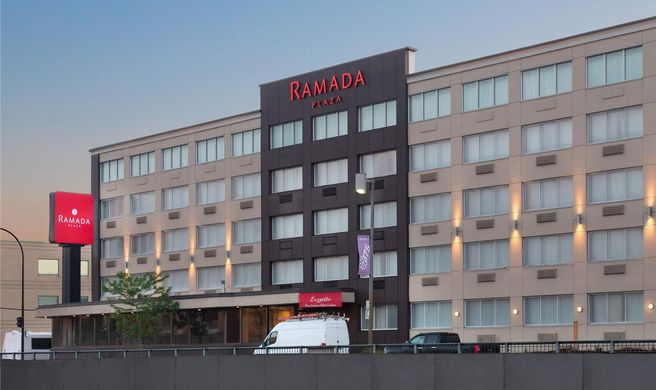 Ramada Plaza Montreal Exterior