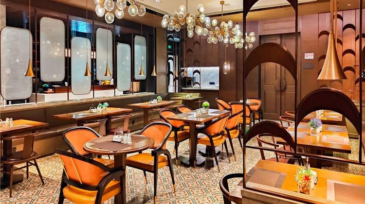 Ramada by Wyndham Leshan Restaurant