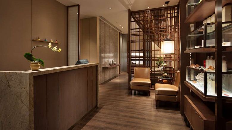 <b>Shangri-La Hotel, Jinan Spa</b>. Images powered by <a href="https://iceportal.shijigroup.com/" title="IcePortal" target="_blank">IcePortal</a>.