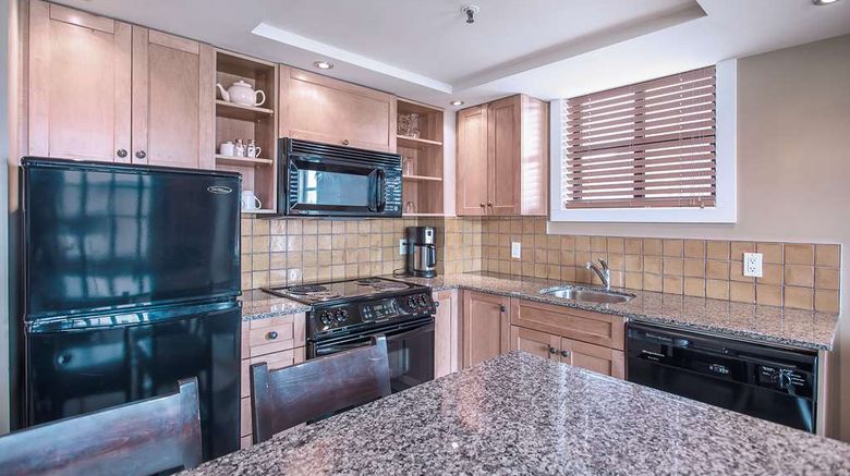 <b>Sundial Boutique Hotel Suite</b>. Images powered by <a href="https://iceportal.shijigroup.com/" title="IcePortal" target="_blank">IcePortal</a>.