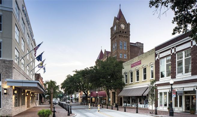 Hyatt Place Sumter/Downtown Exterior