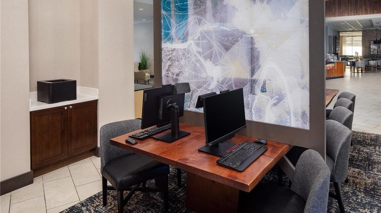Hyatt Place Sumter/Downtown Lobby