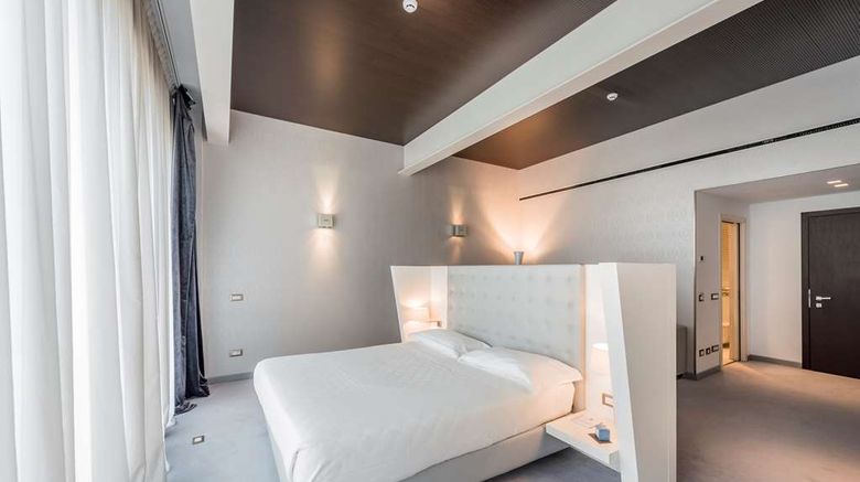 <b>Devero Hotel-Spa BW Signature Collection Suite</b>. Images powered by <a href="https://iceportal.shijigroup.com/" title="IcePortal" target="_blank">IcePortal</a>.
