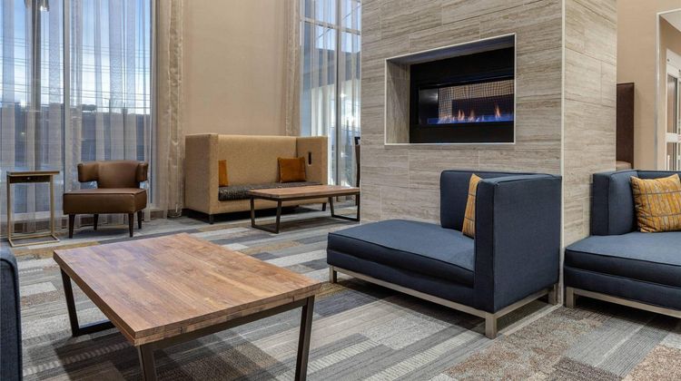 Cambria Hotel West Orange Lobby