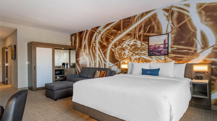 Cambria Hotel West Orange Room