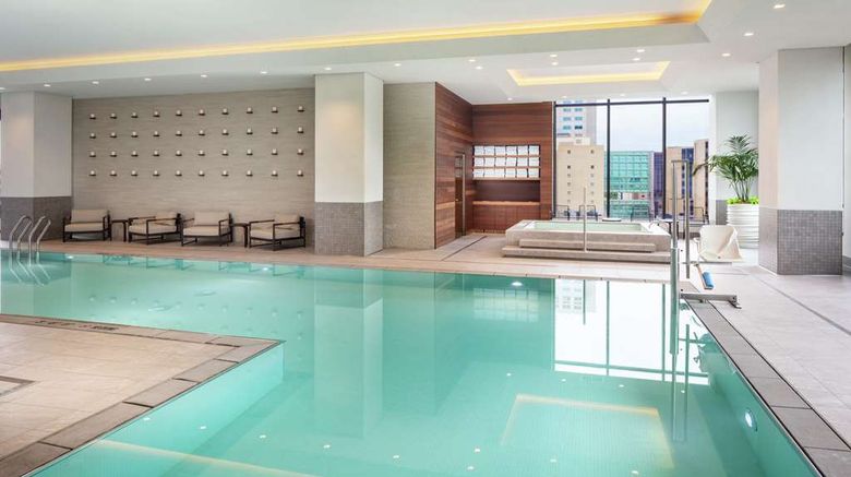 <b>Hilton Rochester Mayo Clinic Area Pool</b>. Images powered by <a href="https://iceportal.shijigroup.com/" title="IcePortal" target="_blank">IcePortal</a>.