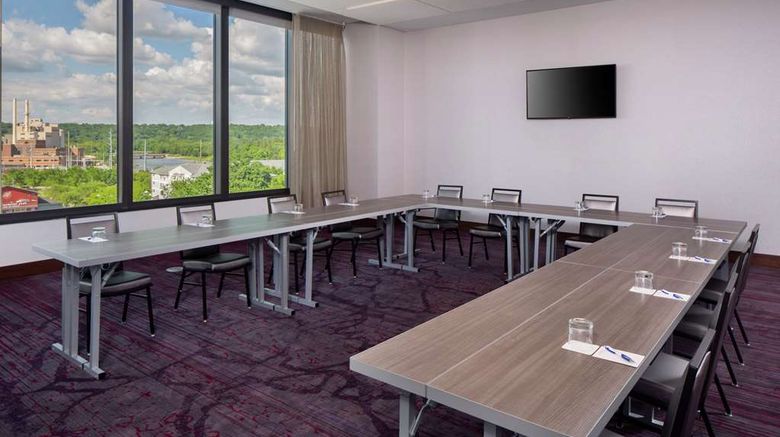<b>Hilton Rochester Mayo Clinic Area Meeting</b>. Images powered by <a href="https://iceportal.shijigroup.com/" title="IcePortal" target="_blank">IcePortal</a>.