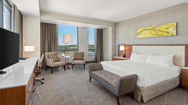 Hilton Rochester Mayo Clinic Area Room