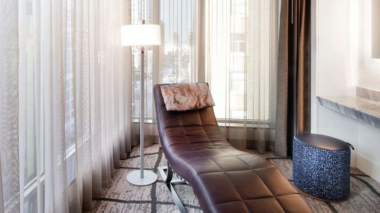 Charter Hotel Seattle, Curio Collection Room