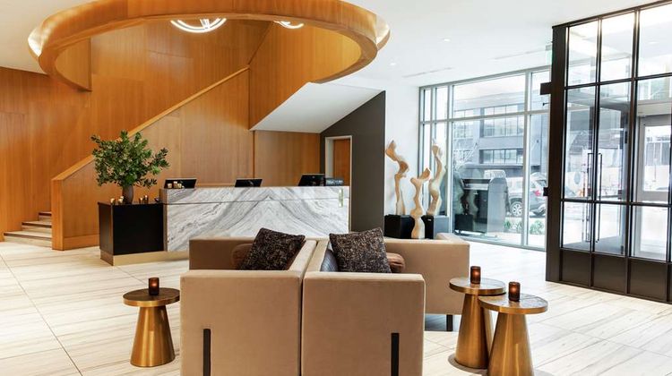 Charter Hotel Seattle, Curio Collection Lobby