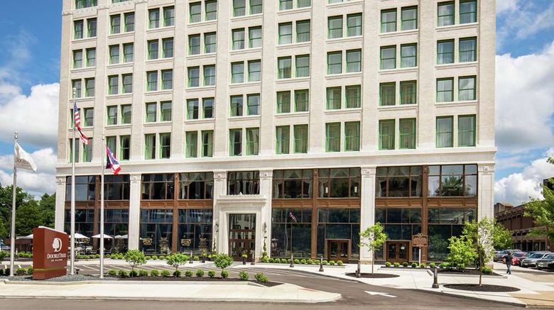 <b>DoubleTree by Hilton Downtown Exterior</b>. Images powered by <a href="https://iceportal.shijigroup.com/" title="IcePortal" target="_blank">IcePortal</a>.