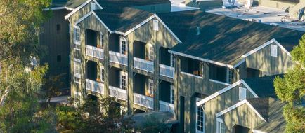 River Terrace Inn Exterior