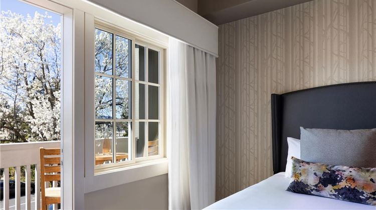 River Terrace Inn Room