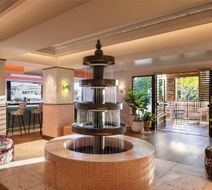 Ocean Key Resort & Spa Lobby