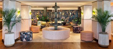 Ocean Key Resort & Spa Lobby