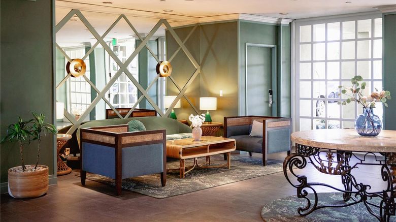 <b>The Portofino Hotel & Marina Lobby</b>. Images powered by <a href="https://iceportal.shijigroup.com/" title="IcePortal" target="_blank">IcePortal</a>.