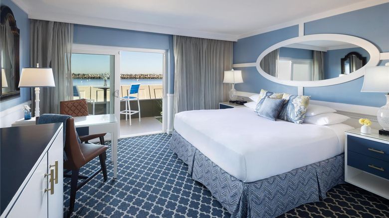 <b>The Portofino Hotel & Marina Room</b>. Images powered by <a href="https://iceportal.shijigroup.com/" title="IcePortal" target="_blank">IcePortal</a>.