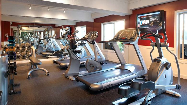 <b>The Edgewater Health</b>. Images powered by <a href="https://iceportal.shijigroup.com/" title="IcePortal" target="_blank">IcePortal</a>.