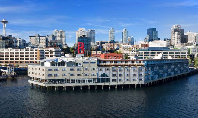 The Edgewater Exterior