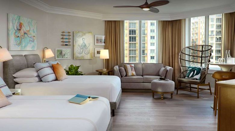 <b>Pelican Grand Beach Resort Suite</b>. Images powered by <a href="https://iceportal.shijigroup.com/" title="IcePortal" target="_blank">IcePortal</a>.