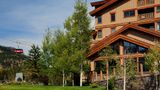 Teton Mountain Lodge & Spa Exterior