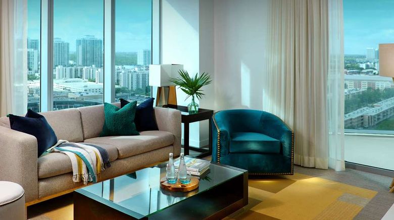 <b>Sole Miami, A Noble House Resort Suite</b>. Images powered by <a href="https://iceportal.shijigroup.com/" title="IcePortal" target="_blank">IcePortal</a>.