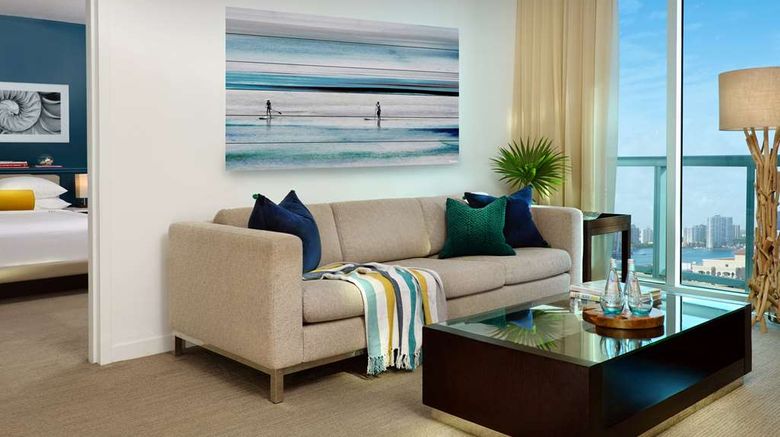 <b>Sole Miami, A Noble House Resort Suite</b>. Images powered by <a href="https://iceportal.shijigroup.com/" title="IcePortal" target="_blank">IcePortal</a>.