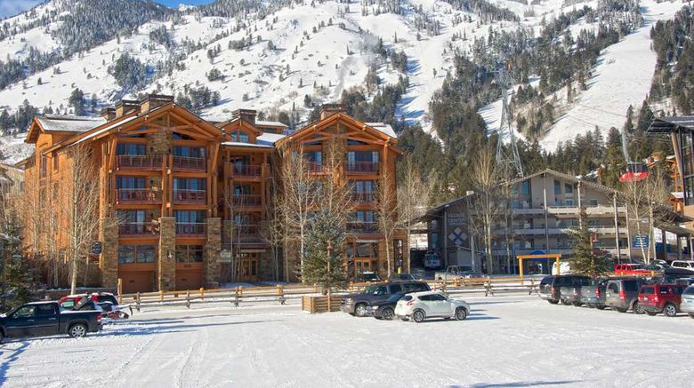 <b>Teton Private Residences Exterior</b>. Images powered by <a href="https://iceportal.shijigroup.com/" title="IcePortal" target="_blank">IcePortal</a>.