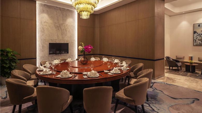 <b>Novotel Haikou Xinbudao Restaurant</b>. Images powered by <a href="https://iceportal.shijigroup.com/" title="IcePortal" target="_blank">IcePortal</a>.