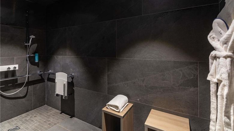 <b>Novotel Suites Colmar Centre Spa</b>. Images powered by <a href="https://iceportal.shijigroup.com/" title="IcePortal" target="_blank">IcePortal</a>.