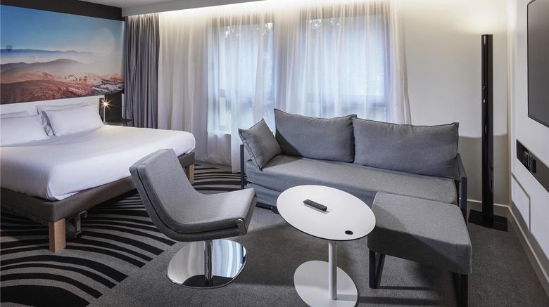 <b>Novotel Suites Colmar Centre Room</b>. Images powered by <a href="https://iceportal.shijigroup.com/" title="IcePortal" target="_blank">IcePortal</a>.