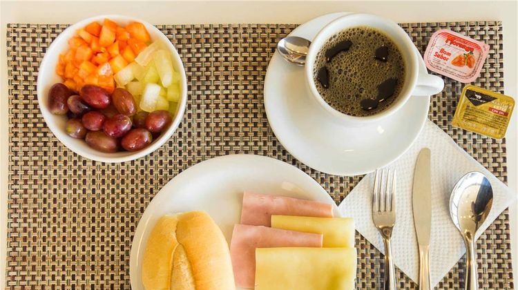 Ibis Budget Lorena Restaurant