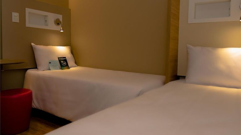 <b>Ibis Budget Lorena Room</b>. Images powered by <a href="https://iceportal.shijigroup.com/" title="IcePortal" target="_blank">IcePortal</a>.