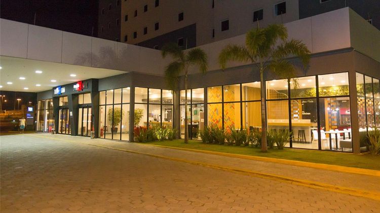 Ibis Budget Lorena Exterior