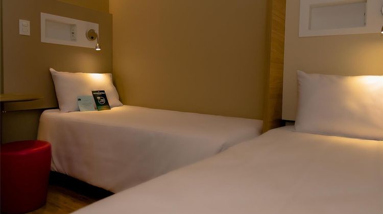 Ibis Budget Lorena Room